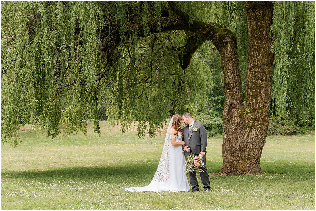 "Battleground Wa wedding", "Battleground wedding photographer", "Lewisville Park wedding", "Wildflower decor wedding", "Amanda and Bryan Photography", "Southwest Washington Wedding photographer"