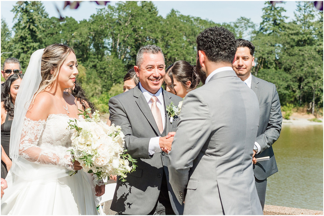 "State Capitol", "Olympia Wedding", "Amanda and Bryan Photography", 