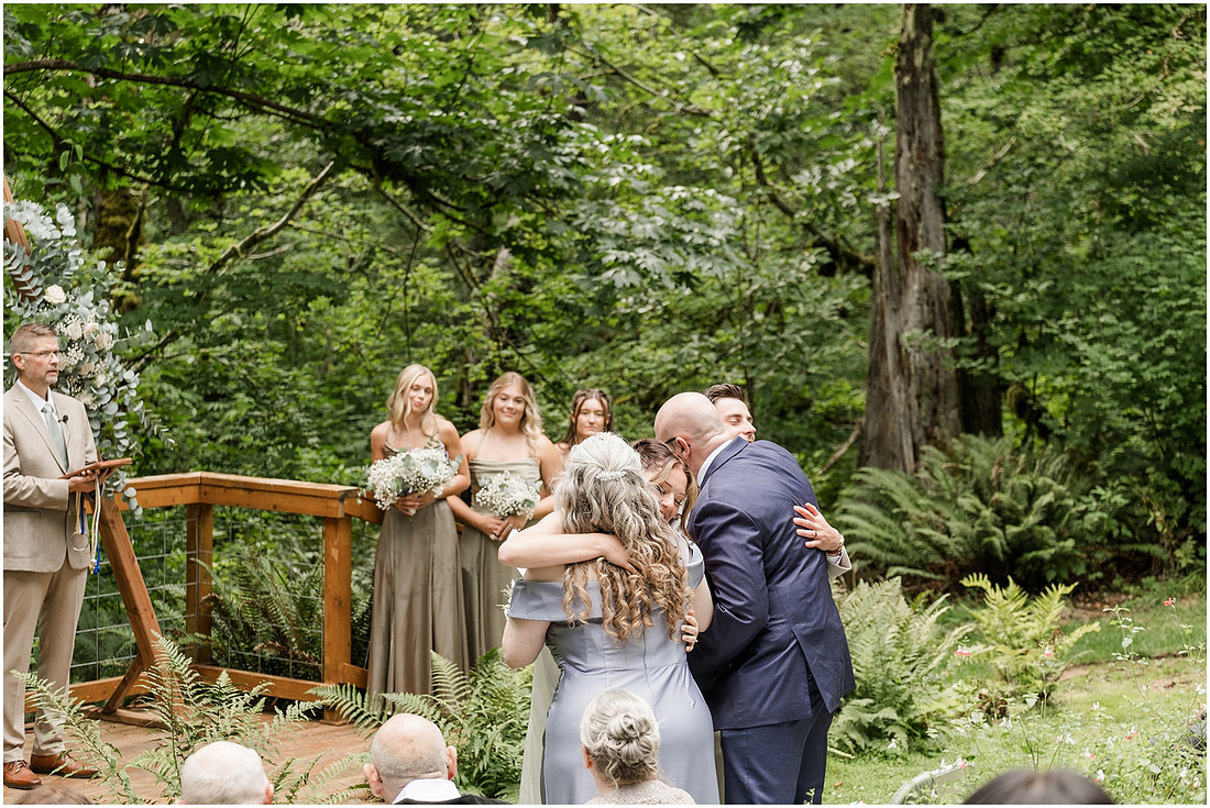 "Scotts Mills Oregon Wedding", "The Woods on Crooked Finger", "Portland Metro area wedding", "Oregon Wedding photographer", "Backyard Wedding", "Forest Wedding venue", "PNW summer Wedding", 