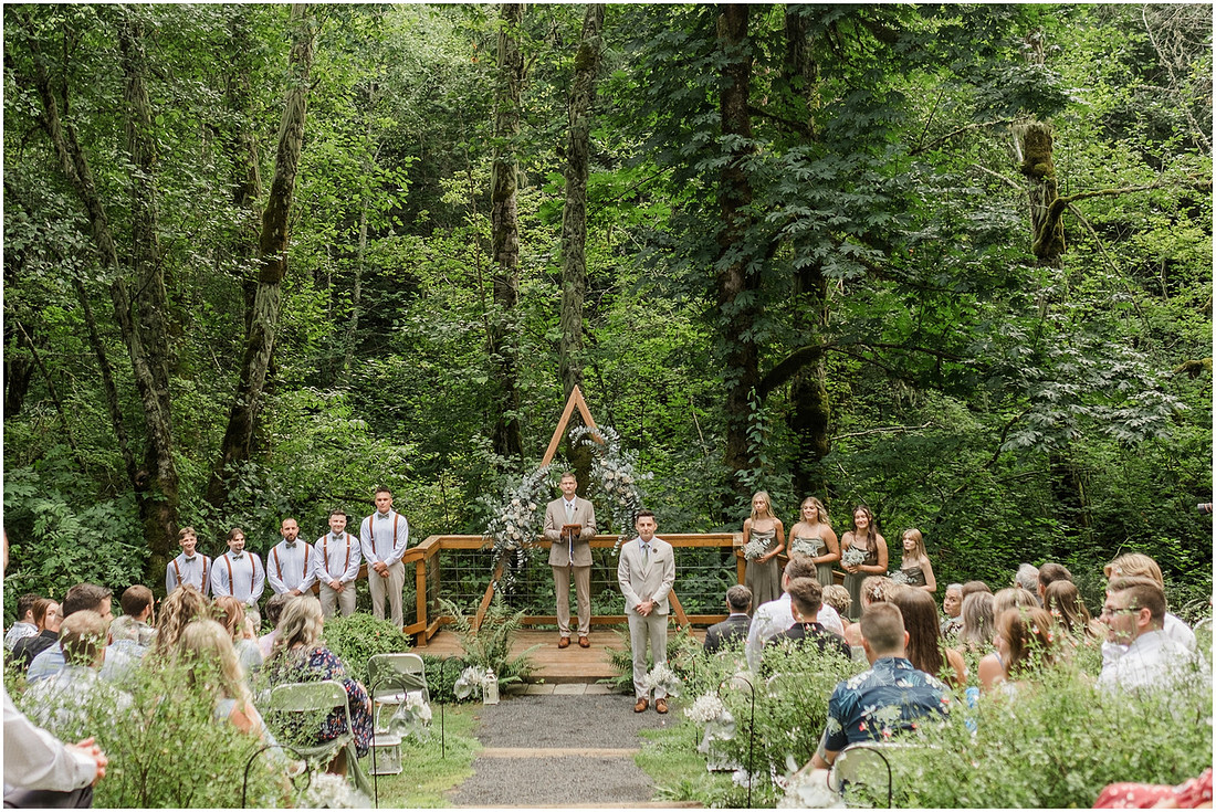 "Scotts Mills Oregon Wedding", "The Woods on Crooked Finger", "Portland Metro area wedding", "Oregon Wedding photographer", "Backyard Wedding", "Forest Wedding venue", "PNW summer Wedding", 