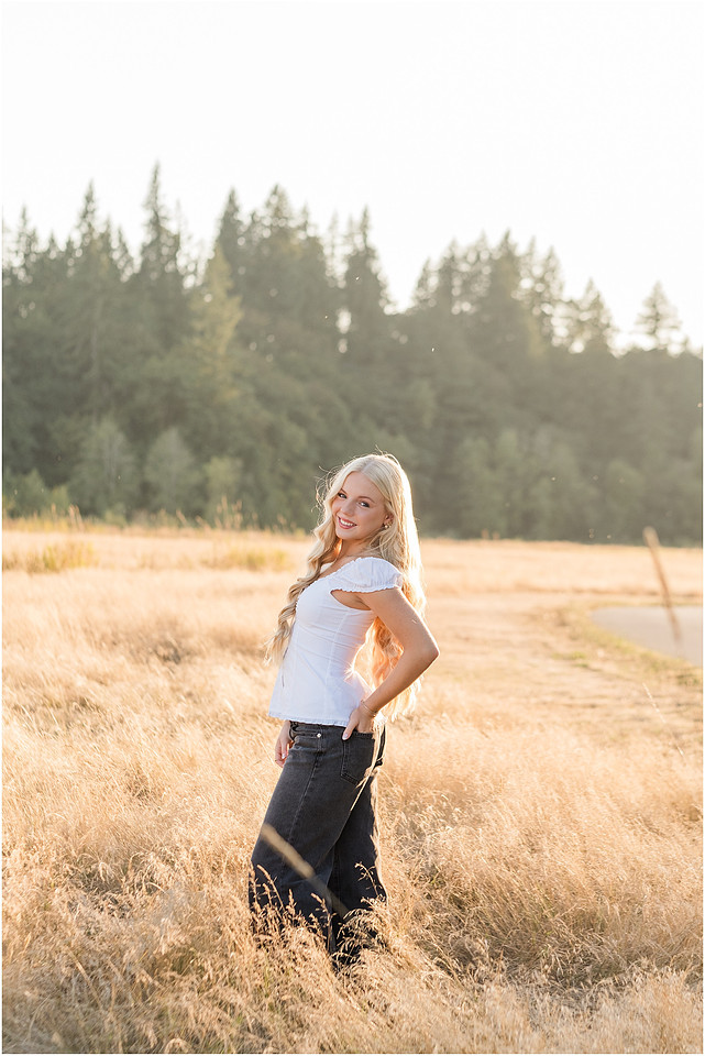 "Woodland Wa High School", "Class of 2026", "Senior photographer", "Senior High School Photographer"