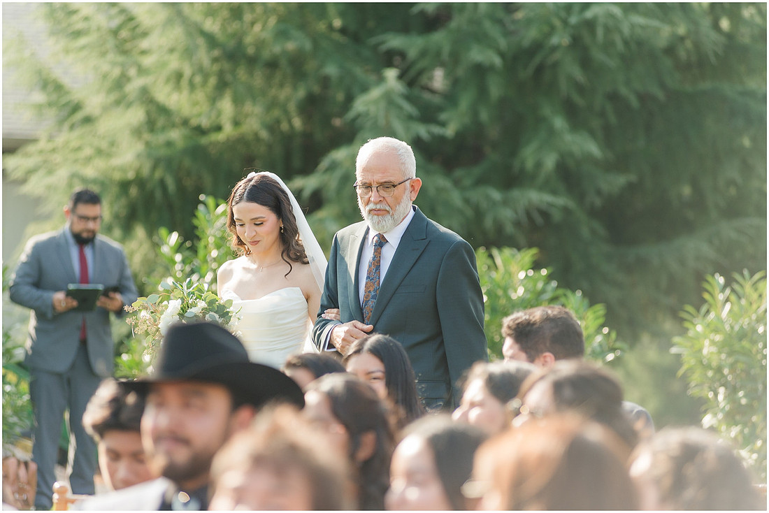 "The Barn 1502", "Amanda and Bryan Photography", "Wedding photographer", "Cowlitz County wedding photographer", "Castle Rock Wa wedding photographer", Castle Rock Wa barn wedding venue"