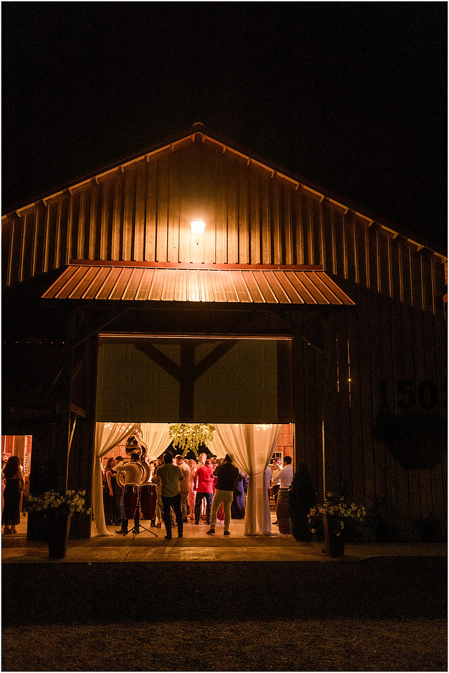"The Barn 1502", "Amanda and Bryan Photography", "Wedding photographer", "Cowlitz County wedding photographer", "Castle Rock Wa wedding photographer", Castle Rock Wa barn wedding venue"