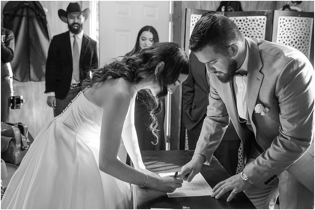 "The Barn 1502", "Amanda and Bryan Photography", "Wedding photographer", "Cowlitz County wedding photographer", "Castle Rock Wa wedding photographer", Castle Rock Wa barn wedding venue"