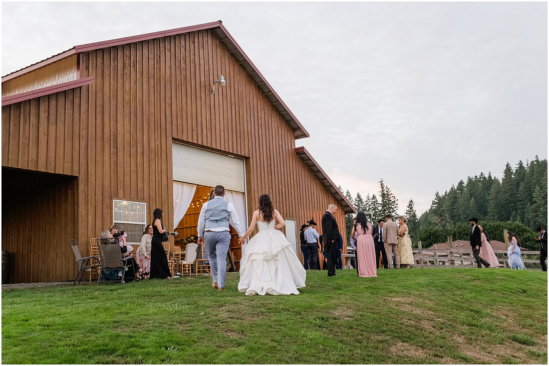 "The Barn 1502", "Amanda and Bryan Photography", "Wedding photographer", "Cowlitz County wedding photographer", "Castle Rock Wa wedding photographer", Castle Rock Wa barn wedding venue"