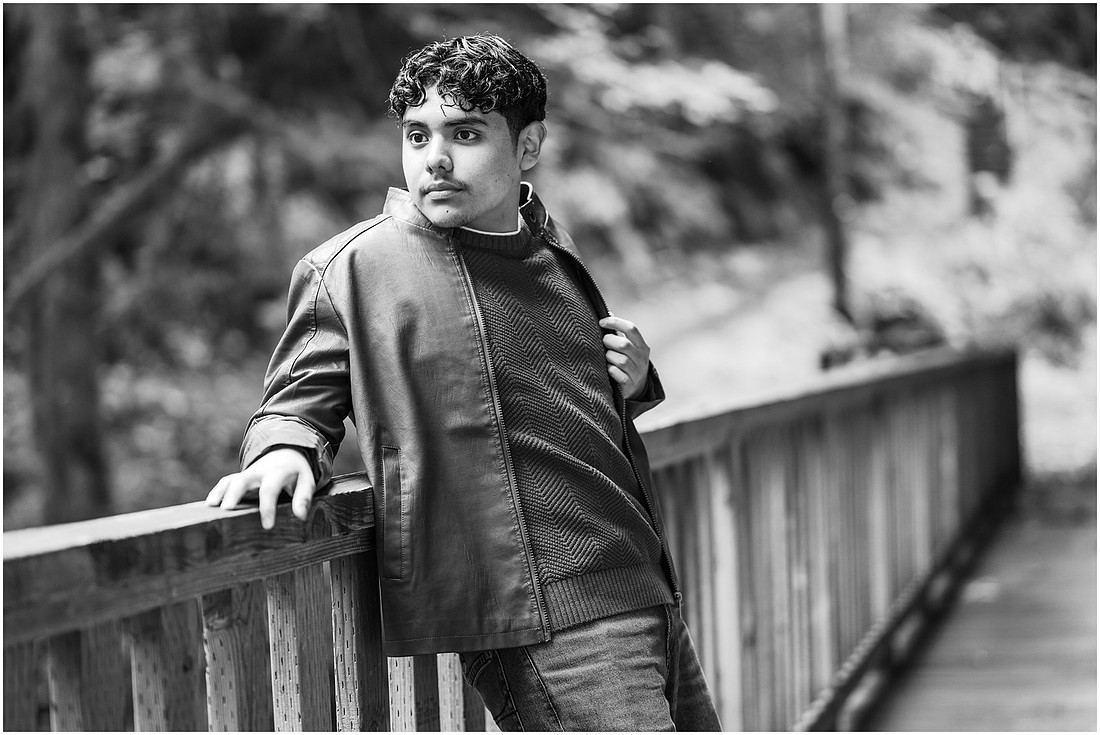 "Woodland Wa photographer", "Woodland Wa senior photographer", "Cedar Grist Mill", "Senior guy pictures"