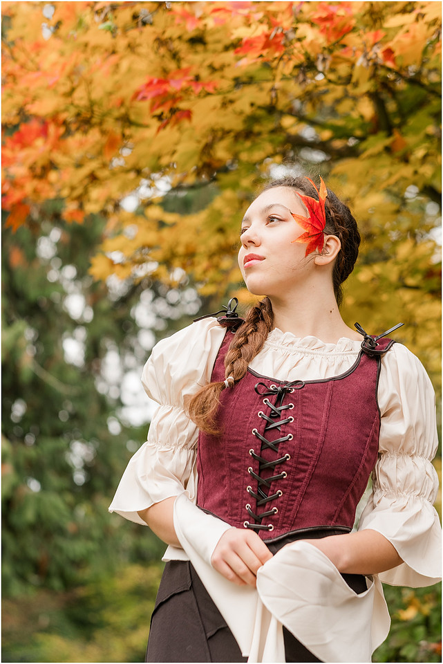 "Senior portrait photographer", "George Rogers Park", "Lake Oswego senior pictures", "Medieval theme photo session", "Senior Girl"