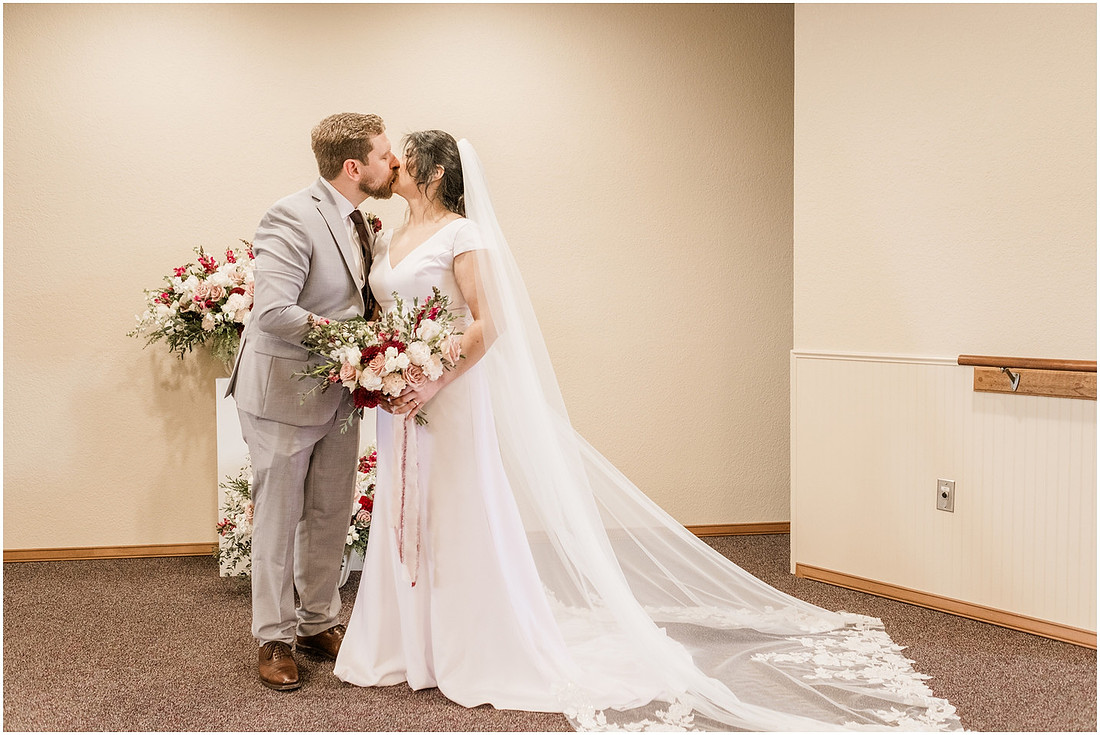 "South Bend Washington Wedding", "PNW wedding", "Raymond Wa wedding", "Amanda and Bryan Photography", "SouthWest Washington wedding photographer"