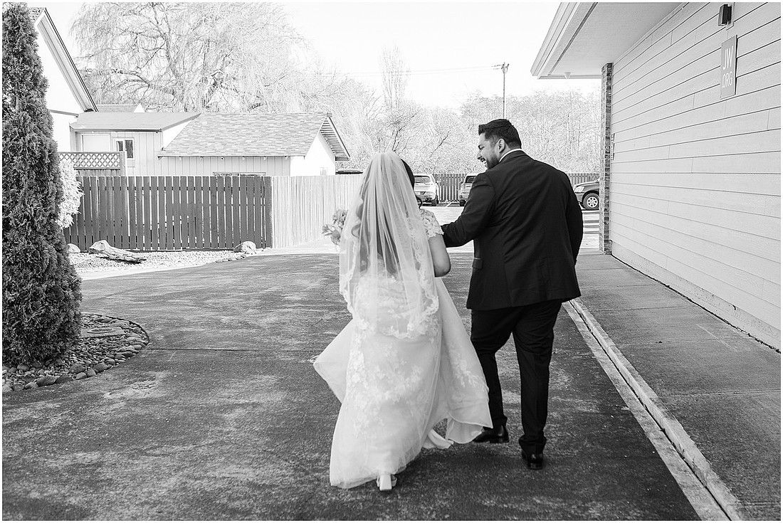 "Aberdeen Wa Wedding", "Hoquiam Wa wedding", "SW Washington Wedding Photographer", "Amanda and Bryan Photography", "PNW Winter Wedding"