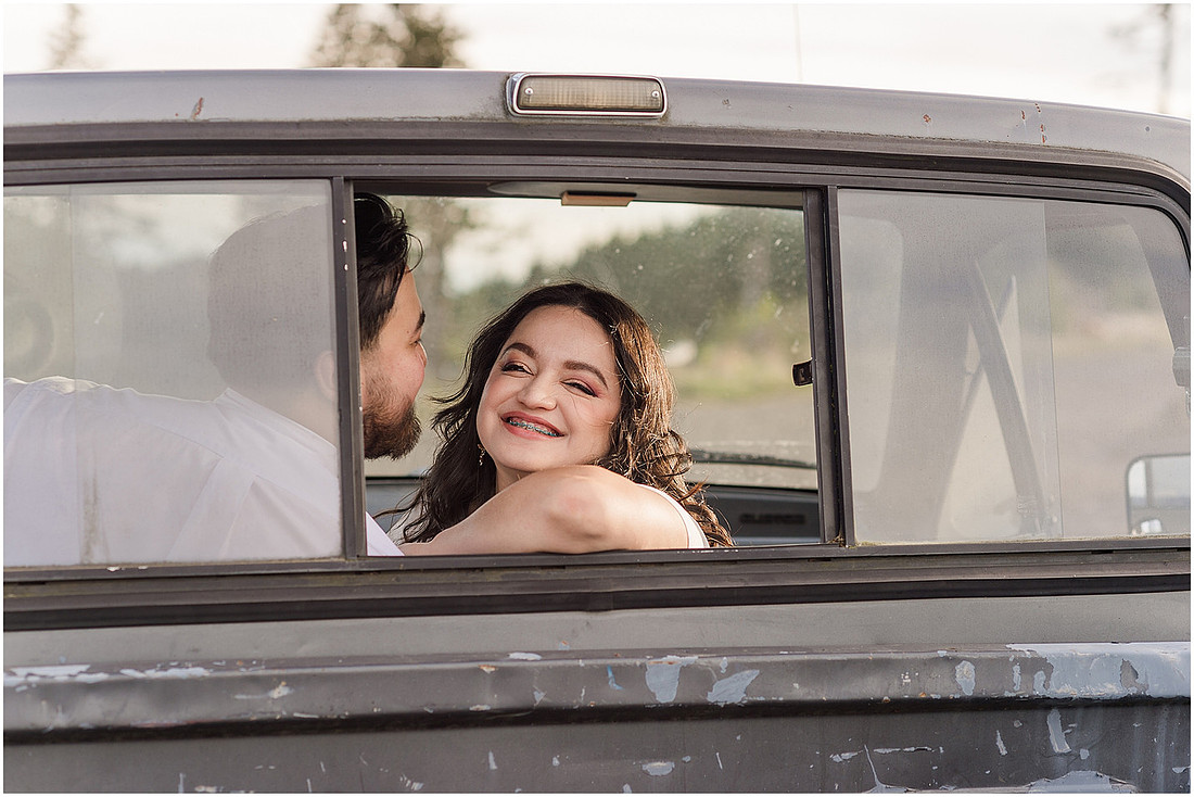 "Engagement session with pickup truck", "Pickup truck photo session", "Mountain photo session", "Washington State photographer", "PNW couple photographer", "Western style engagement pictures"