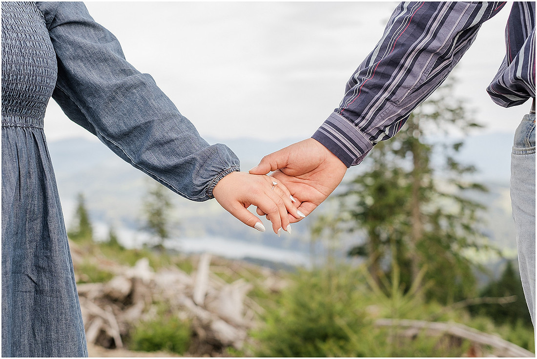"Engagement session with pickup truck", "Pickup truck photo session", "Mountain photo session", "Washington State photographer", "PNW couple photographer", "Western style engagement pictures"