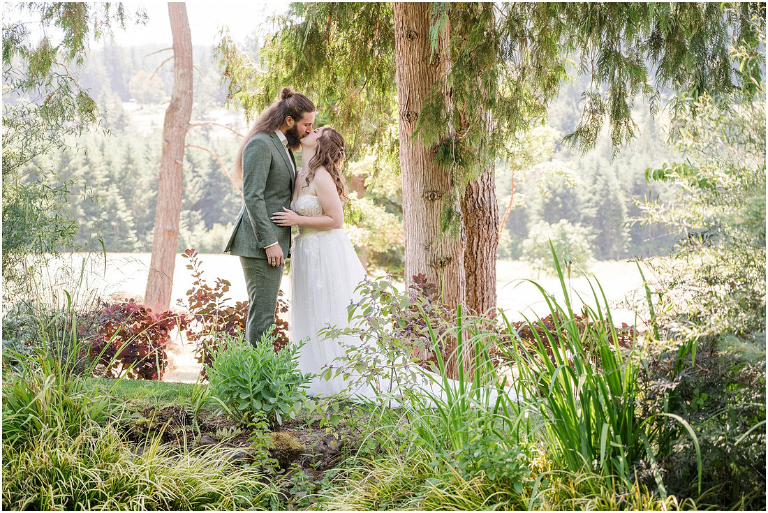 "Vineyard View Celebrations", "Scotts Mills Wedding venue", "Vineyard View Celebrations at La Bastide", "Amanda and Bryan Photography", "PNW Wedding photographer", PDX wedding photographer"