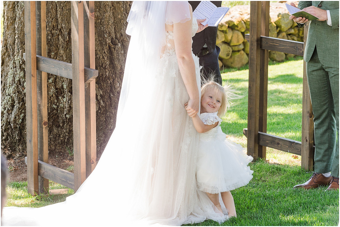 "Vineyard View Celebrations", "Scotts Mills Wedding venue", "Vineyard View Celebrations at La Bastide", "Amanda and Bryan Photography", "PNW Wedding photographer", PDX wedding photographer"