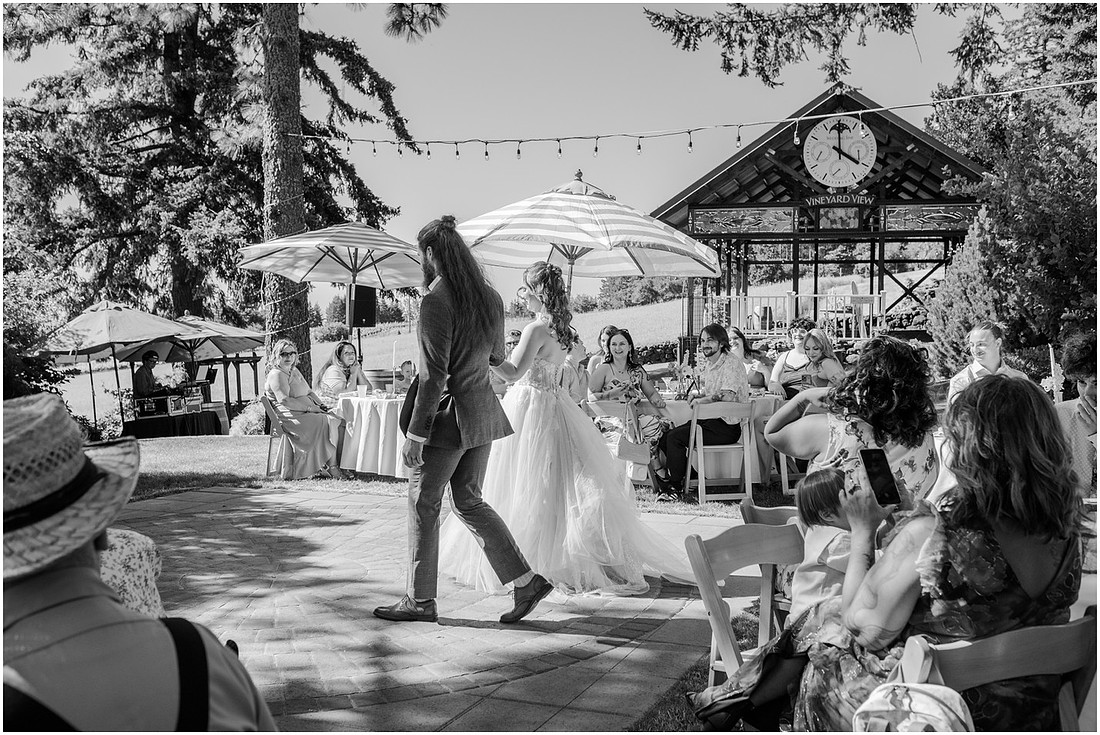 "Vineyard View Celebrations", "Scotts Mills Wedding venue", "Vineyard View Celebrations at La Bastide", "Amanda and Bryan Photography", "PNW Wedding photographer", PDX wedding photographer"
