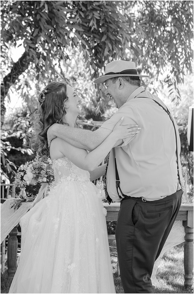 "Vineyard View Celebrations", "Scotts Mills Wedding venue", "Vineyard View Celebrations at La Bastide", "Amanda and Bryan Photography", "PNW Wedding photographer", PDX wedding photographer"