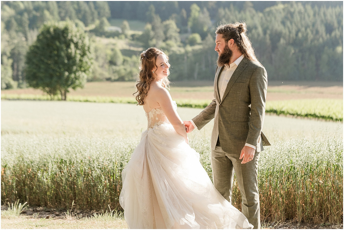 "Vineyard View Celebrations", "Scotts Mills Wedding venue", "Vineyard View Celebrations at La Bastide", "Amanda and Bryan Photography", "PNW Wedding photographer", PDX wedding photographer"