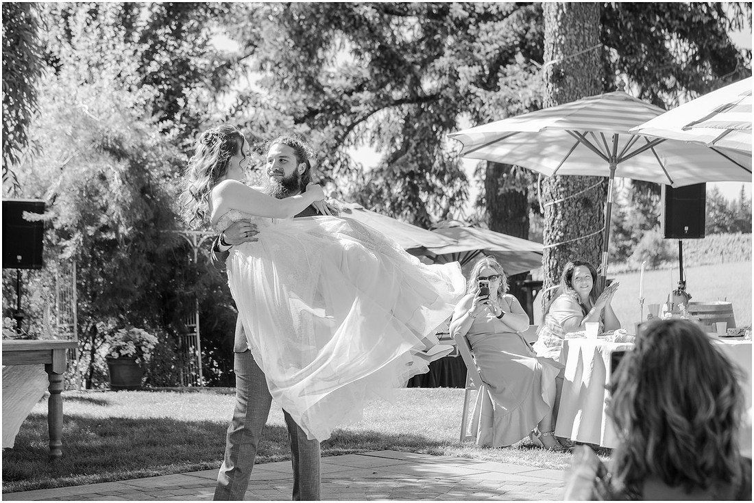 "Vineyard View Celebrations", "Scotts Mills Wedding venue", "Vineyard View Celebrations at La Bastide", "Amanda and Bryan Photography", "PNW Wedding photographer", PDX wedding photographer"