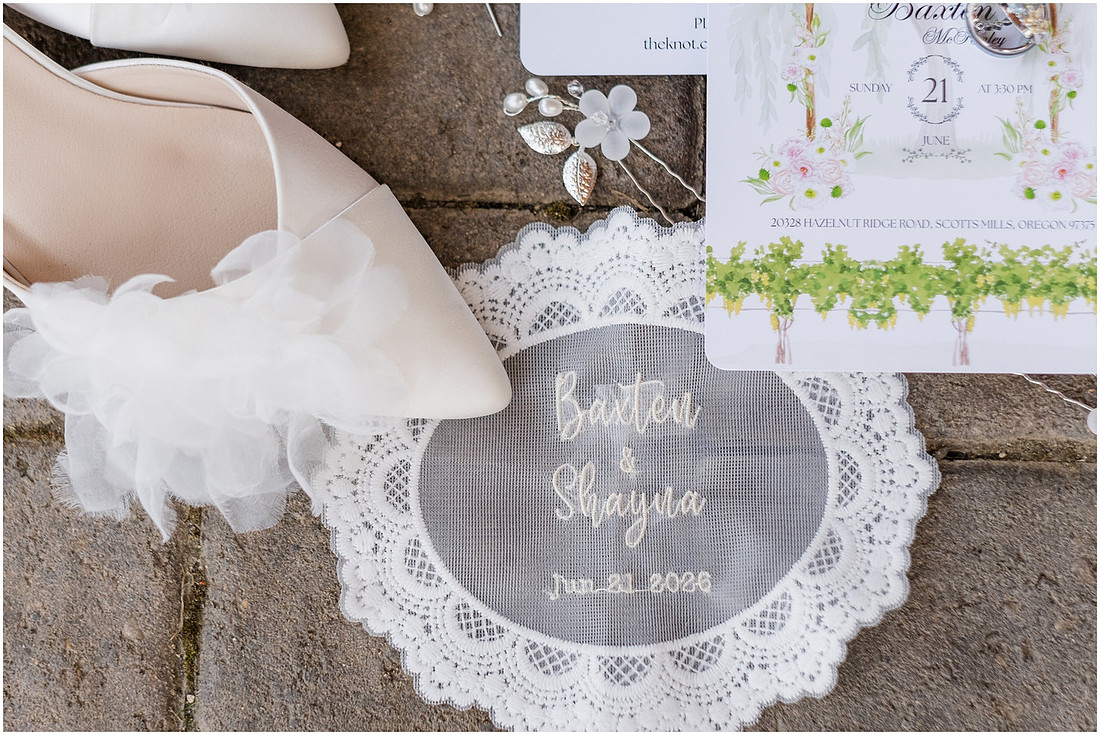 "Vineyard View Celebrations", "Scotts Mills Wedding venue", "Vineyard View Celebrations at La Bastide", "Amanda and Bryan Photography", "PNW Wedding photographer", PDX wedding photographer"