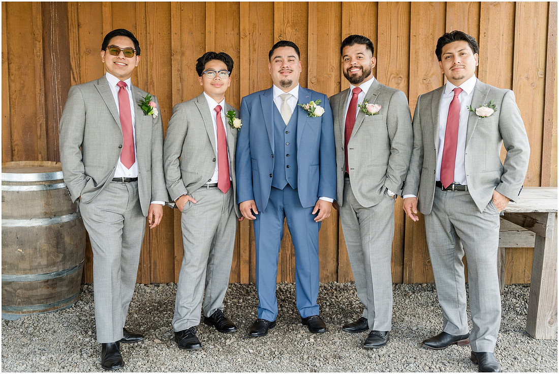 "Castle Rock Wa wedding", "South West Washington Wedding Photographer", "The Barn 1502", "PNW wedding photographer", PDX wedding photographer"