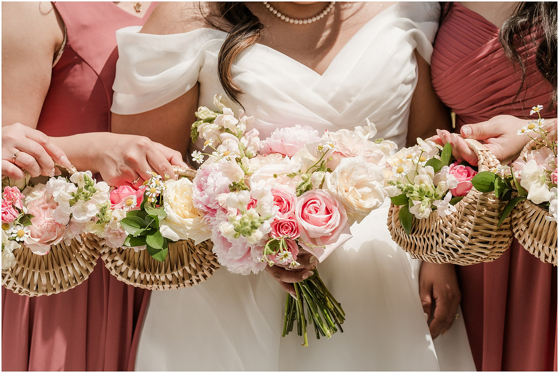 "Castle Rock Wa wedding", "South West Washington Wedding Photographer", "The Barn 1502", "PNW wedding photographer", PDX wedding photographer"
