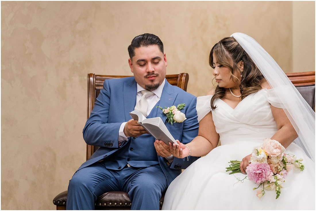 "Castle Rock Wa wedding", "South West Washington Wedding Photographer", "The Barn 1502", "PNW wedding photographer", PDX wedding photographer"
