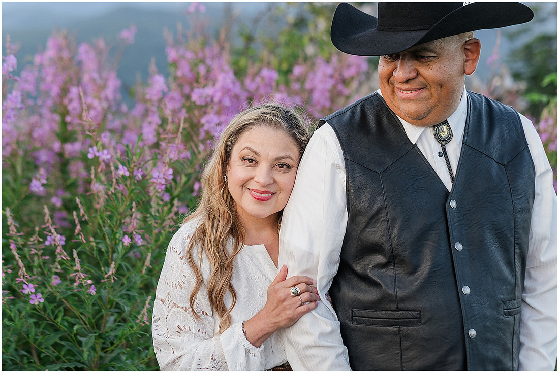 "PNW anniversary session", "anniversary photo session", "Woodland Wa photographer", "Adventure photographer"