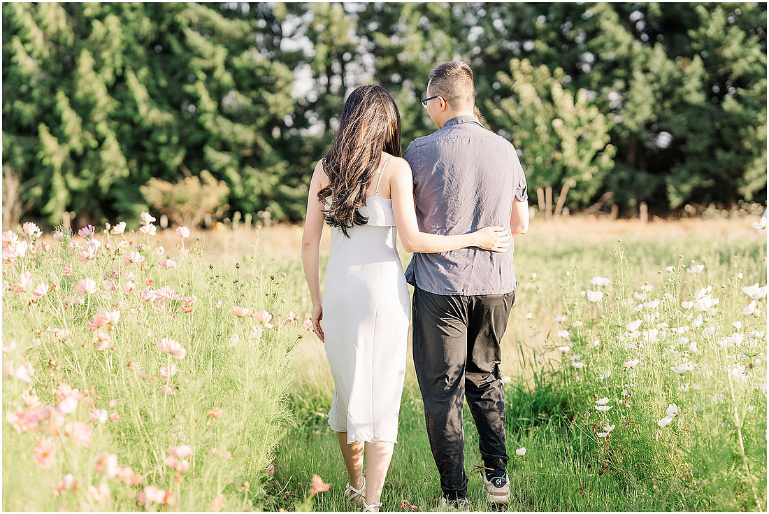 "Milk and Honey Flower Farm", "La Center Washington", "Flower Farm photo session", "Family pictures", "La Center Wa photographer"