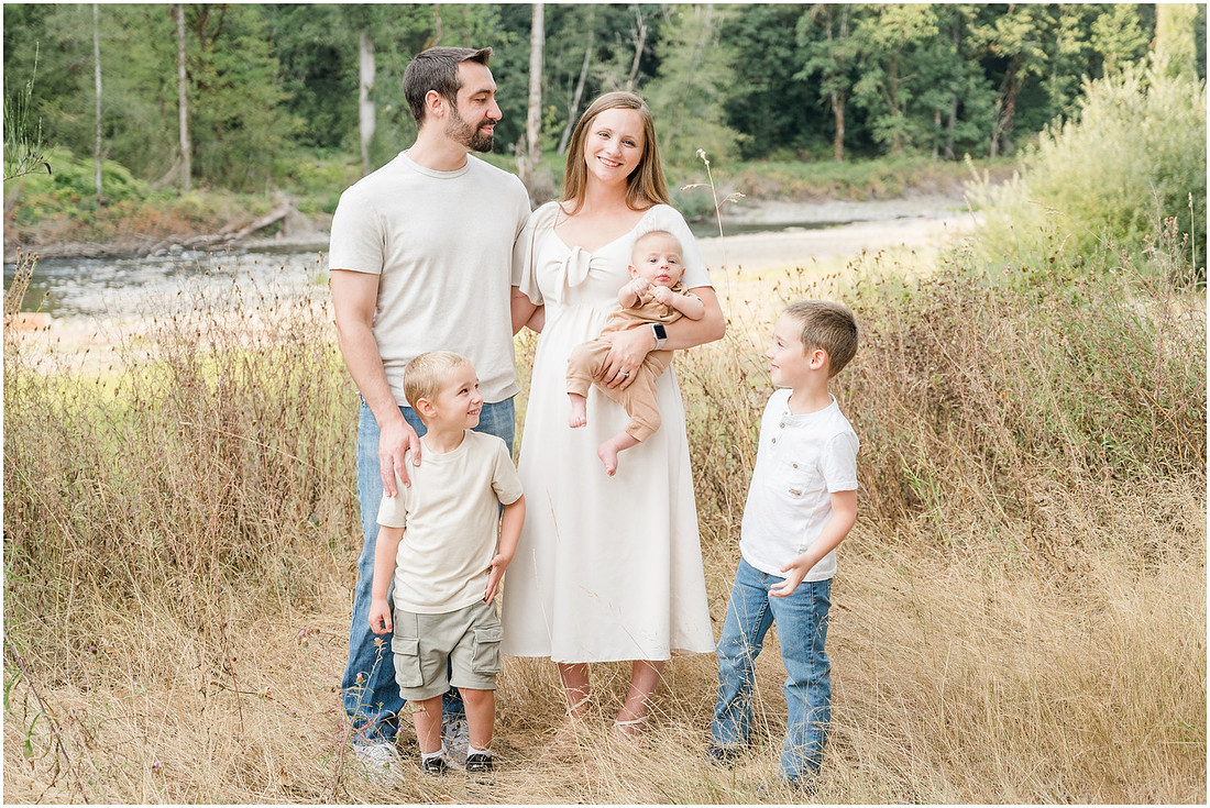 "family pictures", "Ridgefield family photographer", "La Center family photographer", "three boys siblings photo session", "Woodland Wa family photographer", "SW Washington family photographer"