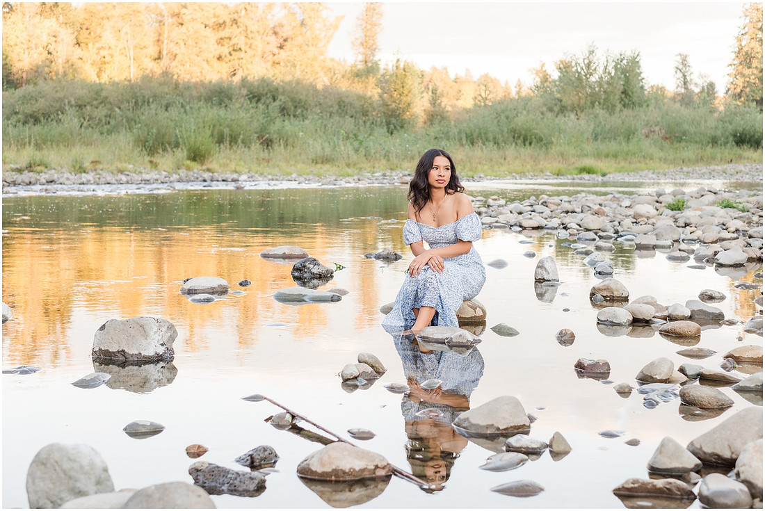 "Country senior session", "Classic Chevy truck", "Battleground Wa Senior photographer", "Woodland Wa High School photographer", "WHS Senior girl", "Class of 2027 photographer", "La Center Wa Senior photographer"
