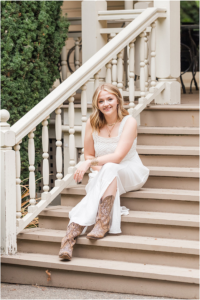 "Fort Vancouver Senior Session", "Flower garden senior session", "Longboard senior session", "Marshall House senior session"