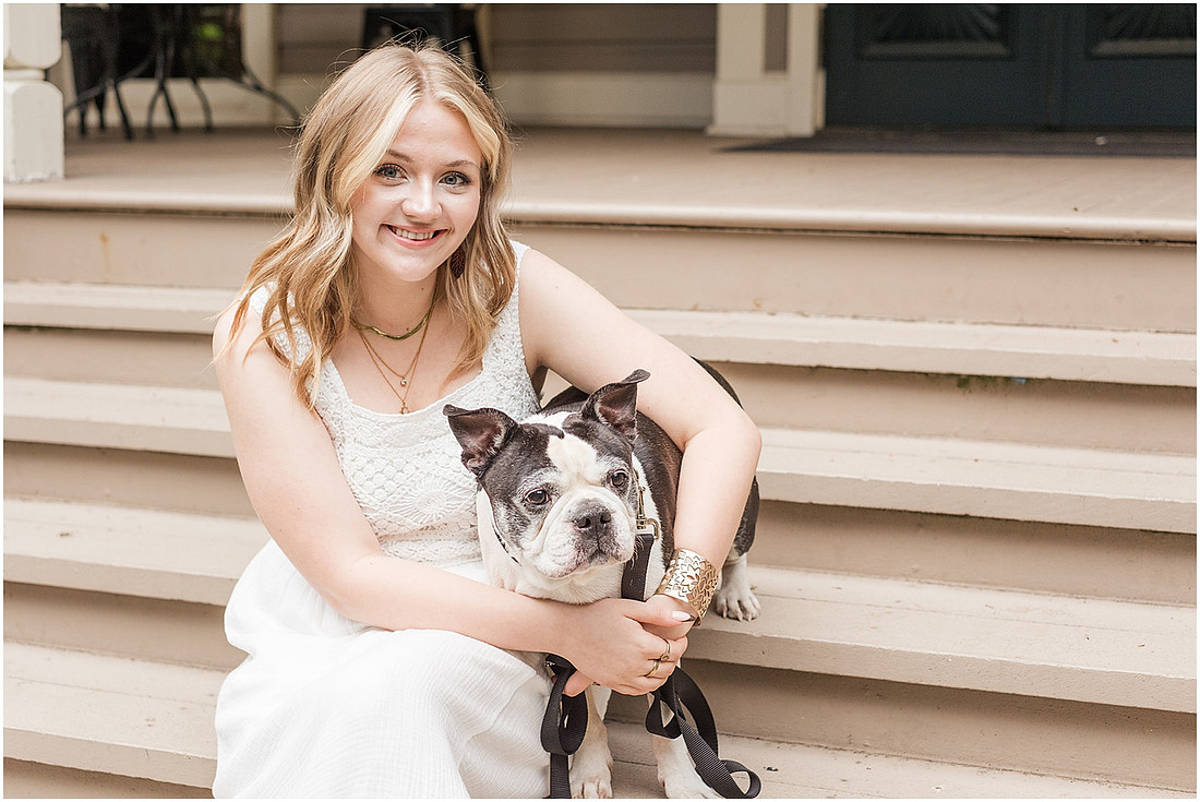 "Fort Vancouver Senior Session", "Flower garden senior session", "Longboard senior session", "Marshall House senior session"