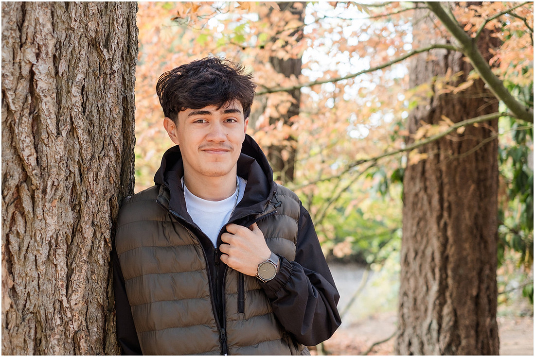 "Senior guy pictures", "Senior boy pictures", "Senior photographer", "Southwest Wa senior photographer", "Camas Wa senior photographer", "Vancouver Wa senior photographer", "Battleground Wa senior photographer", 