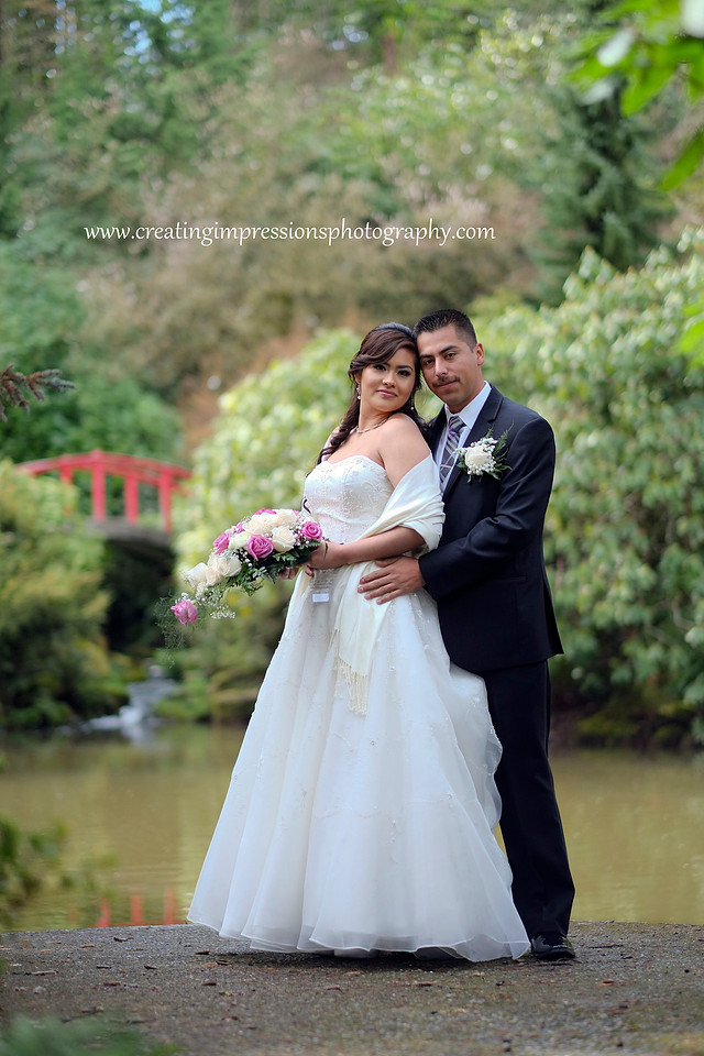 Spring wedding, Seattle wedding, Natural light photography. 