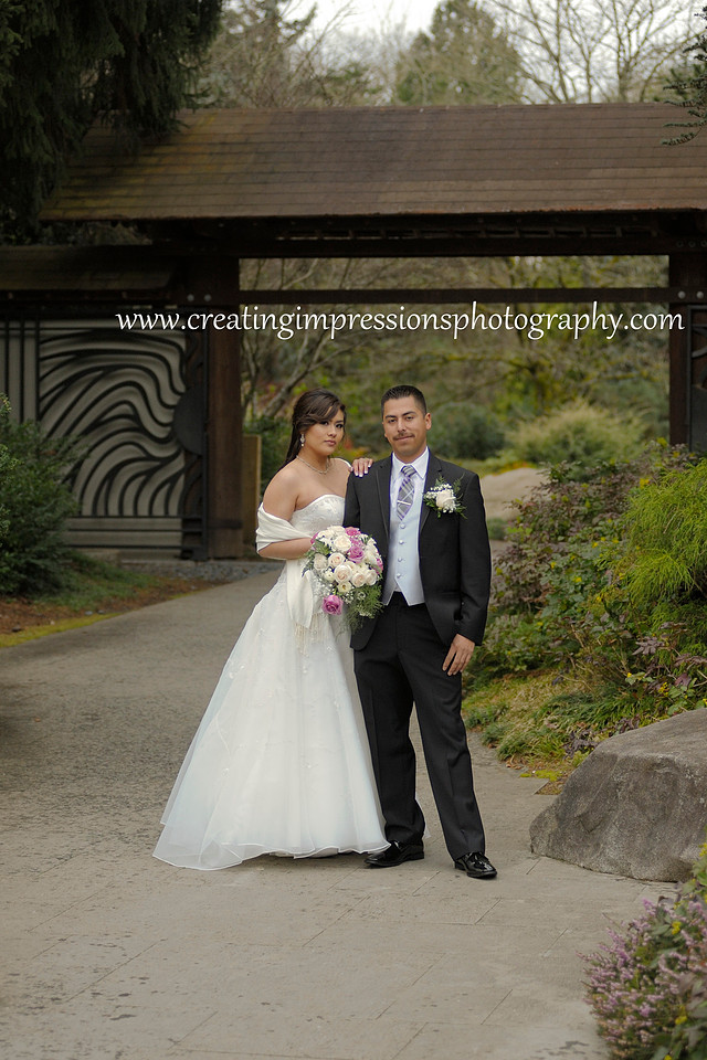 Spring wedding, Seattle wedding, Natural light photography. 