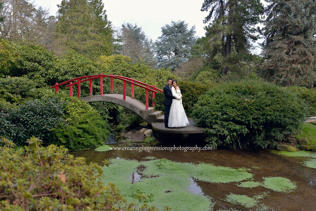 Spring wedding, Seattle wedding, Natural light photography. 