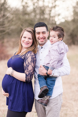 "Maternity pictures with sibling" "Vancouver Washington Photographer"