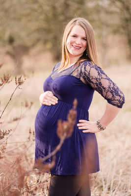 "Maternity Pictures" "Vancouver Washington Photographer"