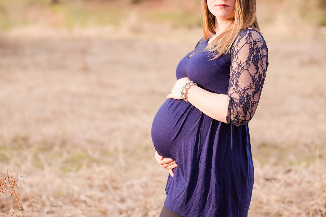 "Maternity pictures" "Winter maternity pictures" "Vancouver Washington Photographer"