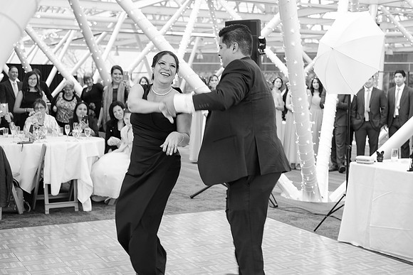Groom and Mother dance