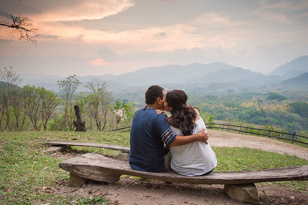 "Central America engagement", "Copan Ruinas Engagement", "Latino Engagement"