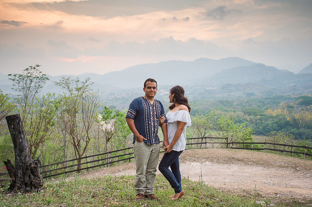 "Central America engagement", "Copan Ruinas Engagement", "Latino Engagement"