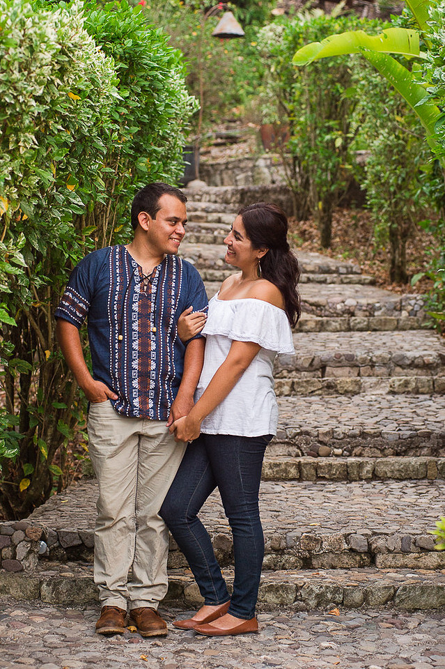 "Central America engagement", "Copan Ruinas Engagement", "Latino Engagement"
