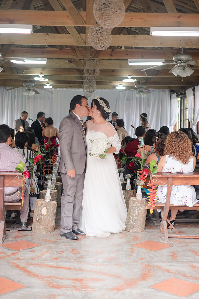 "Destination wedding"