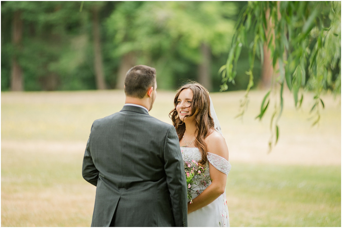 "Battleground Wa wedding", "Battleground wedding photographer", "Lewisville Park wedding", "Wildflower decor wedding", "Amanda and Bryan Photography", "Southwest Washington Wedding photographer"
