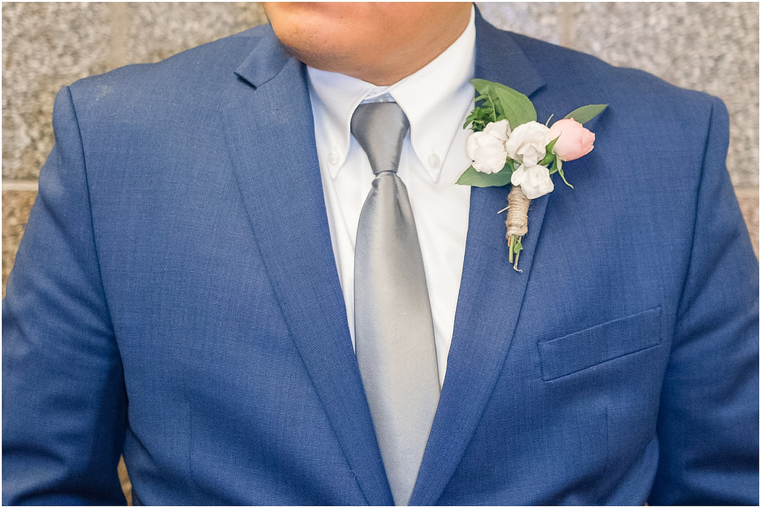 "rainy wedding day", "Pink bouquets", 