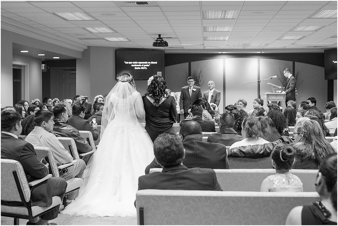 "rainy wedding day", "Pink bouquets", 