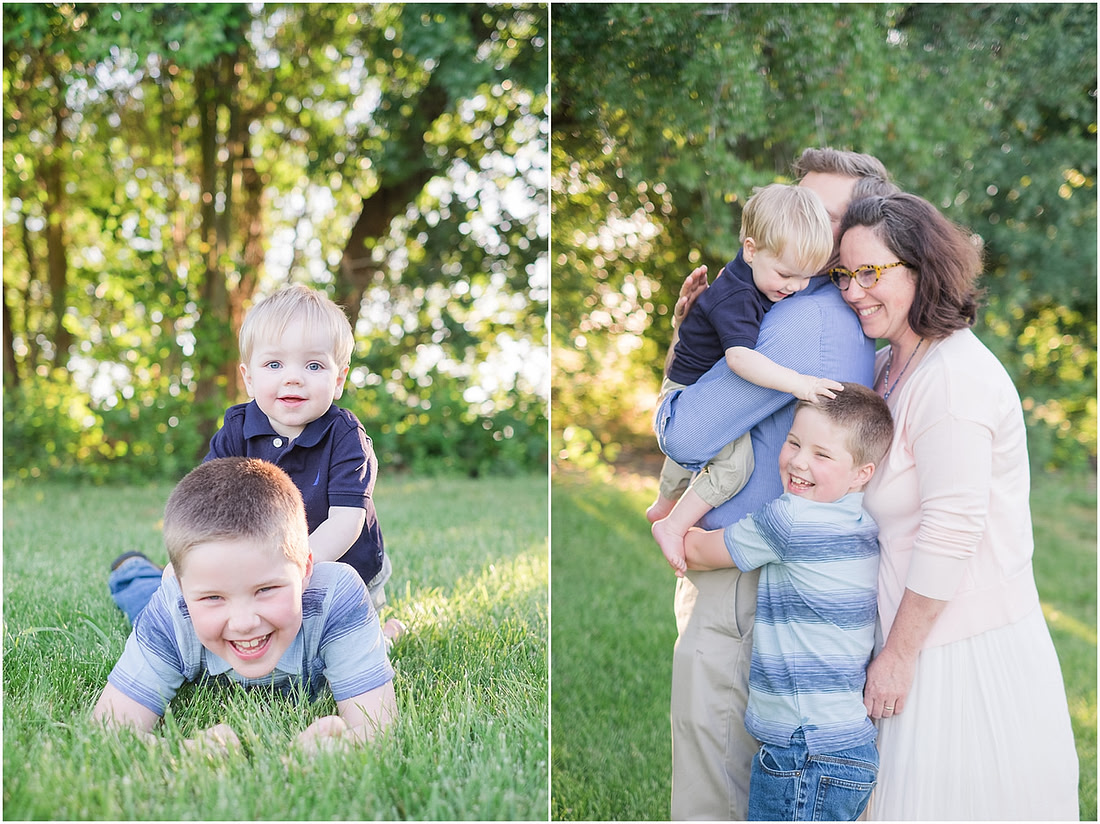 "Family pictures", "family of four", "brothers", 