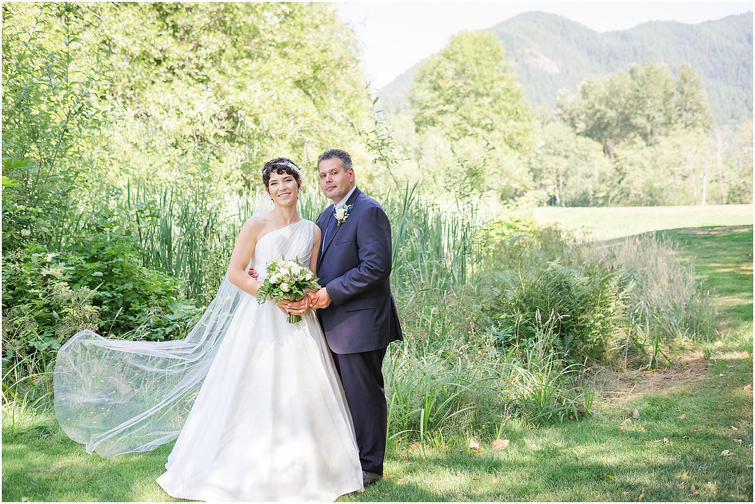 "resort at the mountain", "Mt Hood wedding", "Welches Oregon wedding", "outdoor ceremony", "Summer wedding", "Arabic wedding", "outdoor wedding venue"