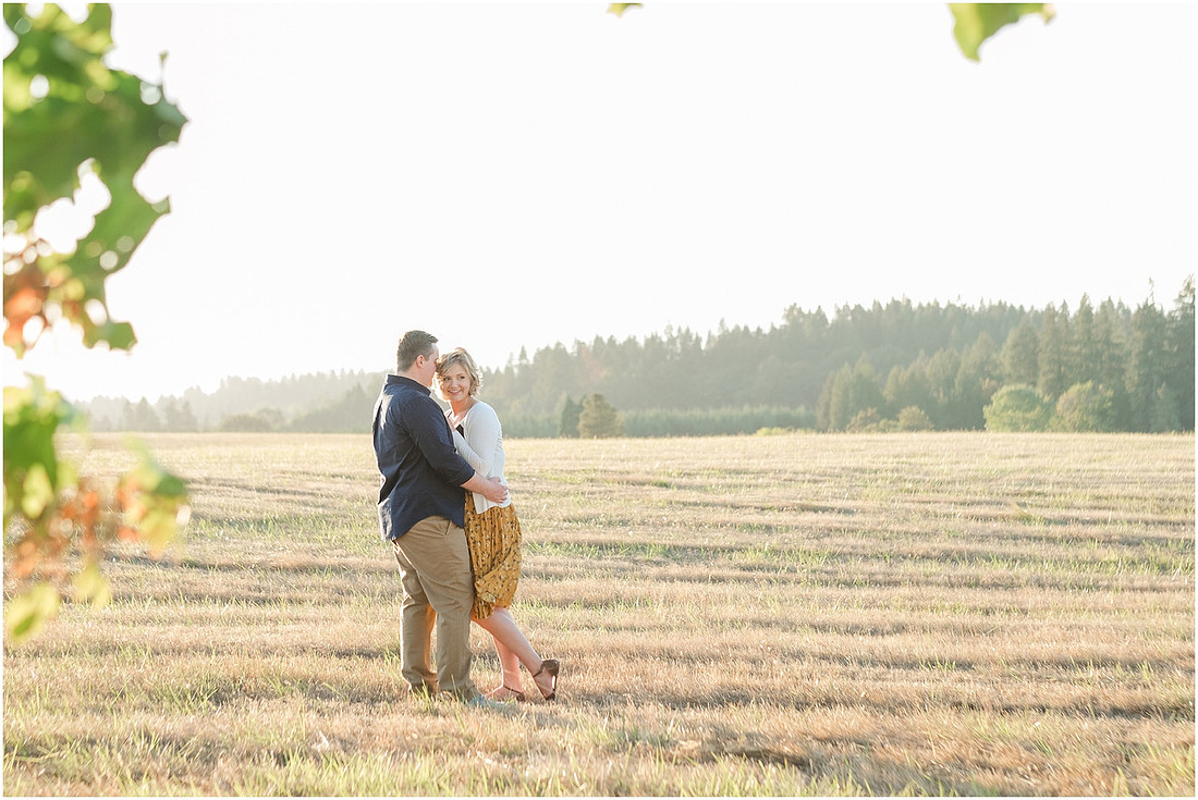 "Ridgefield engagement", "yellow dress", "Oak tree engagement pictures", "Sunset engagement"