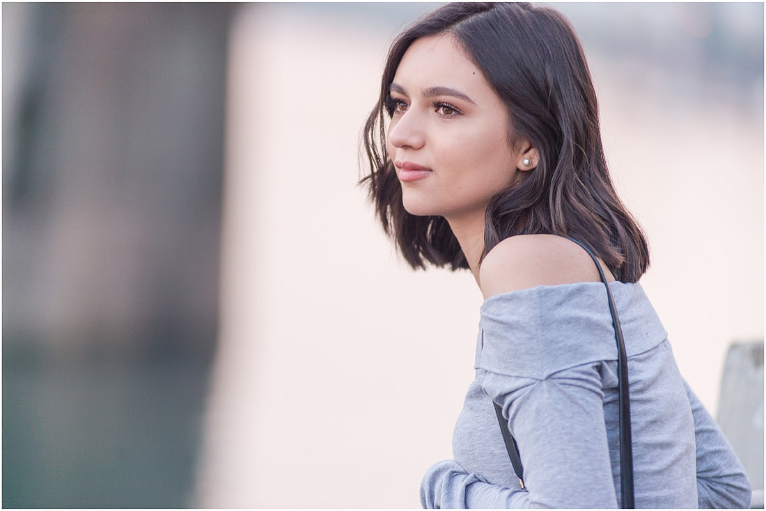"downtown Portland photo session", "Class of 2019", "Senior session downtown Portland", "City girl senior session"